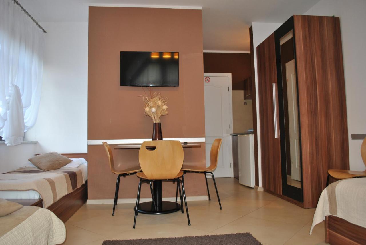 Dog Friendly Dom, Apartamenty Wichrowe Wzgorza Z Basenem Brenna Ustron Extérieur photo