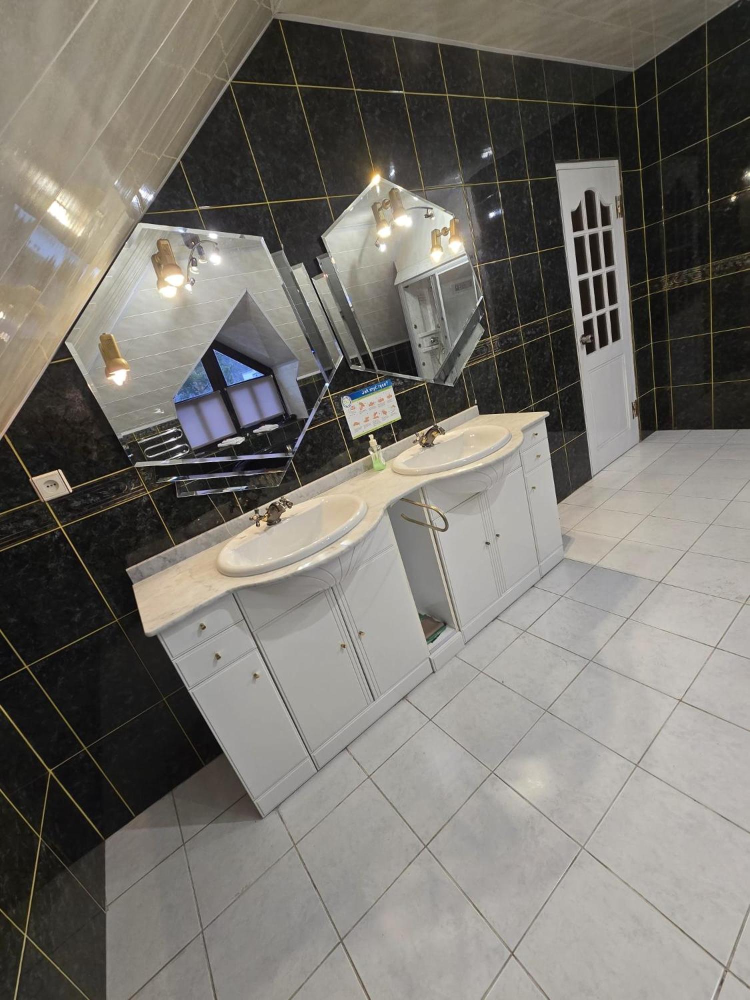 Dog Friendly Dom, Apartamenty Wichrowe Wzgorza Z Basenem Brenna Ustron Extérieur photo